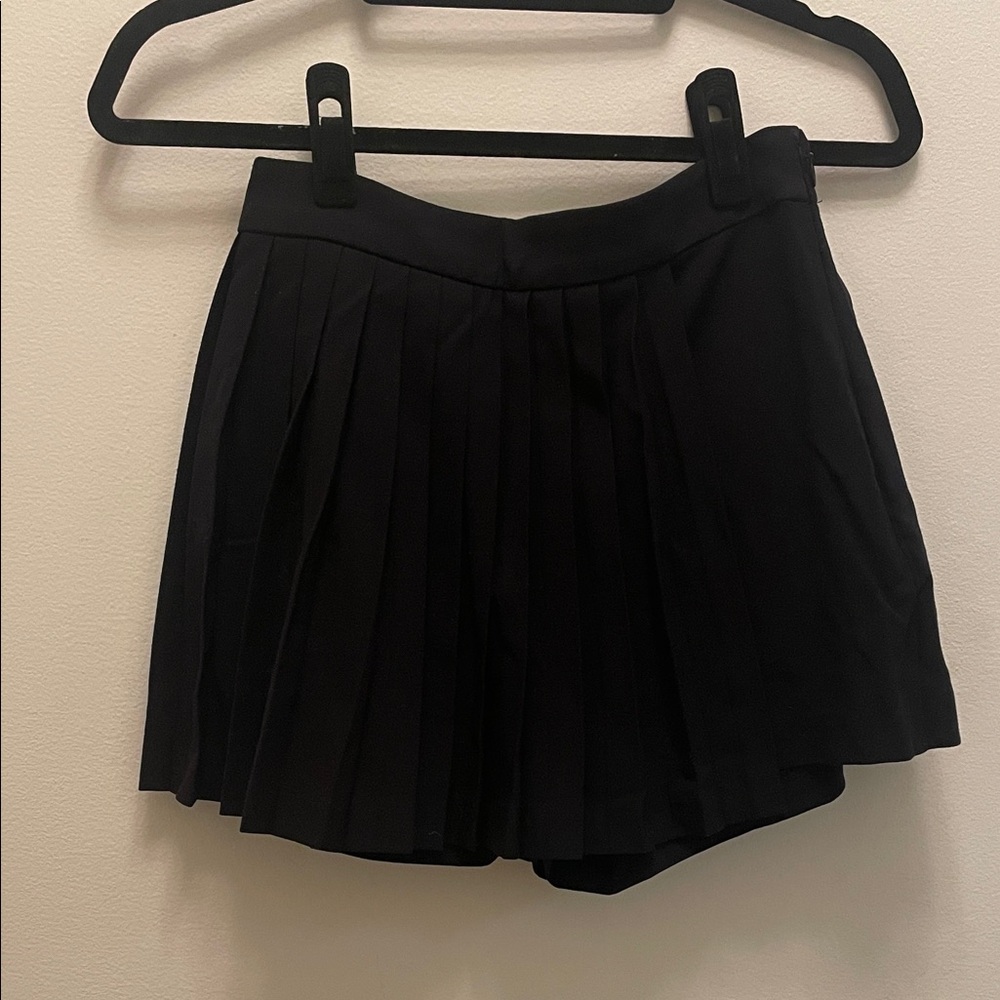 Abercrombie Black Pleated Skort XS